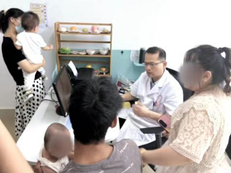 院網(wǎng)站-健康同行，“暑”你最棒——淮南市婦幼保健院（市兒童醫(yī)院）成功舉辦暑期生長發(fā)育義診活動592